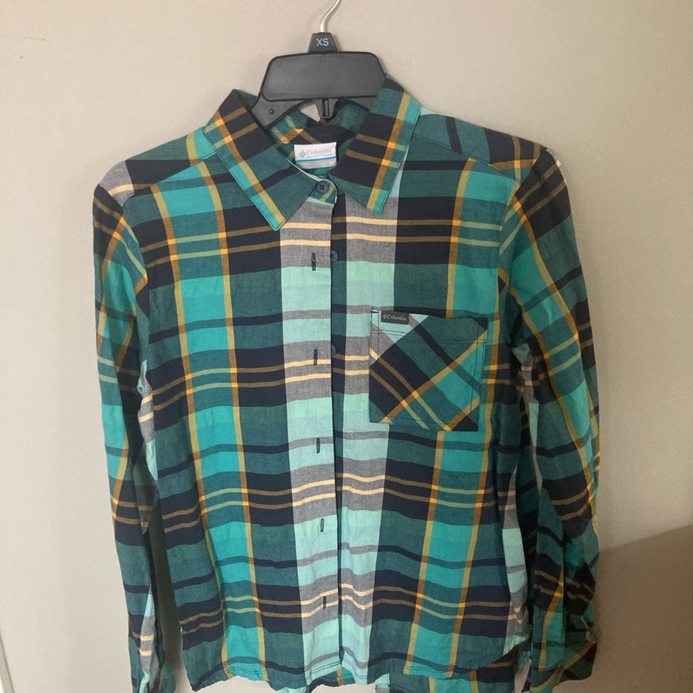 Columbia Teal and Navy Plaid Button-Down Shirt